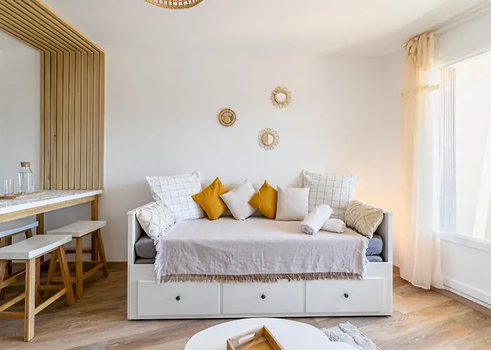 St Charles : Confortable+ Balcon